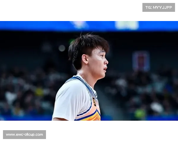 赵睿正式转会北京：与周琦组成内线核心，争冠拼图完成